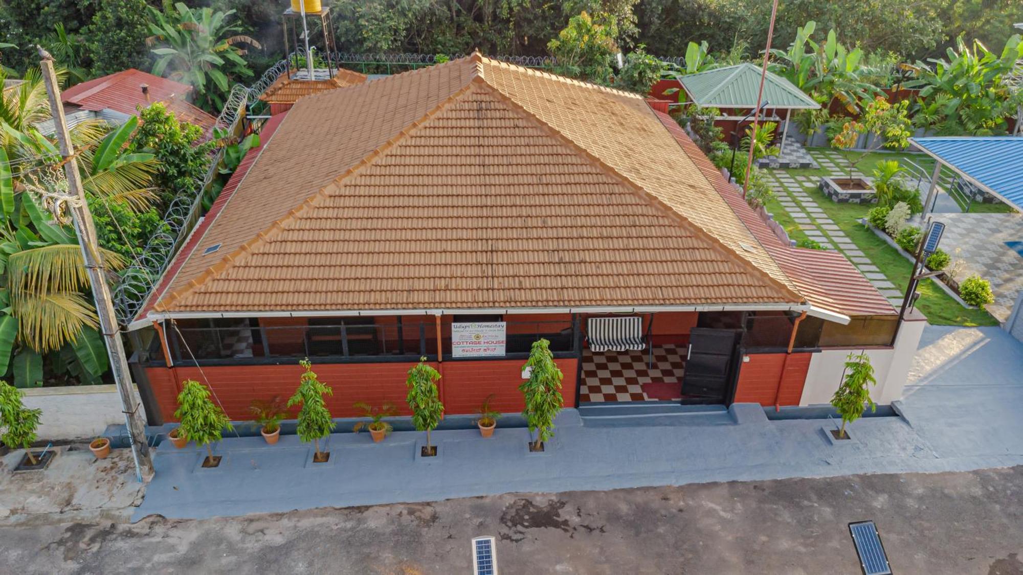 Udupi Homestay - Cottage House - Dendoorkatte Esterno foto